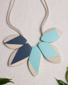 SAND LEAF NECKLACE