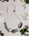 PEBBLE CURVE NECKLACE