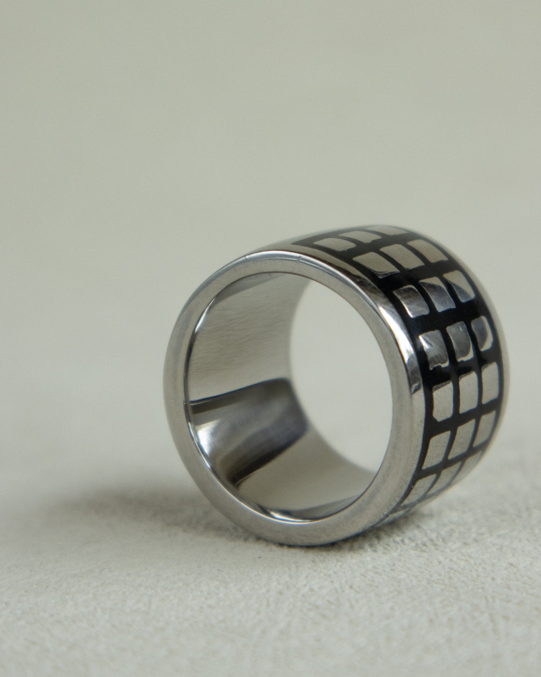 The Grid Ring