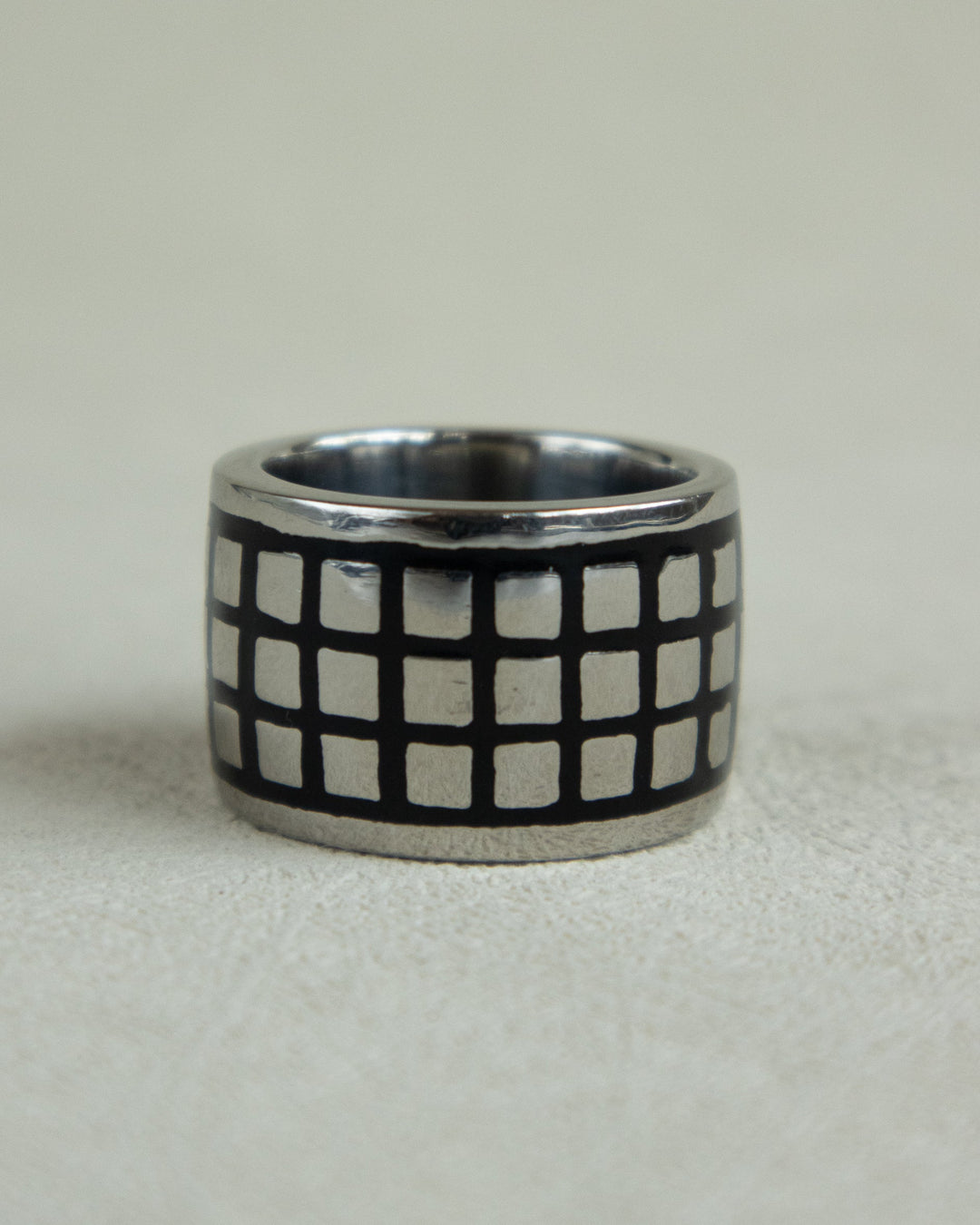 The Grid Ring