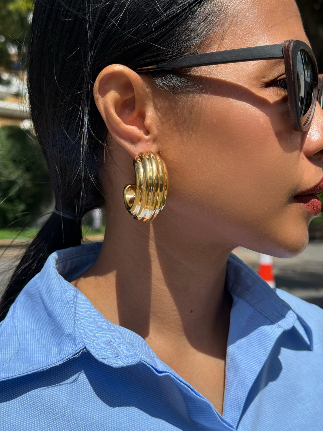 BOLD RIPPLE EARRINGS