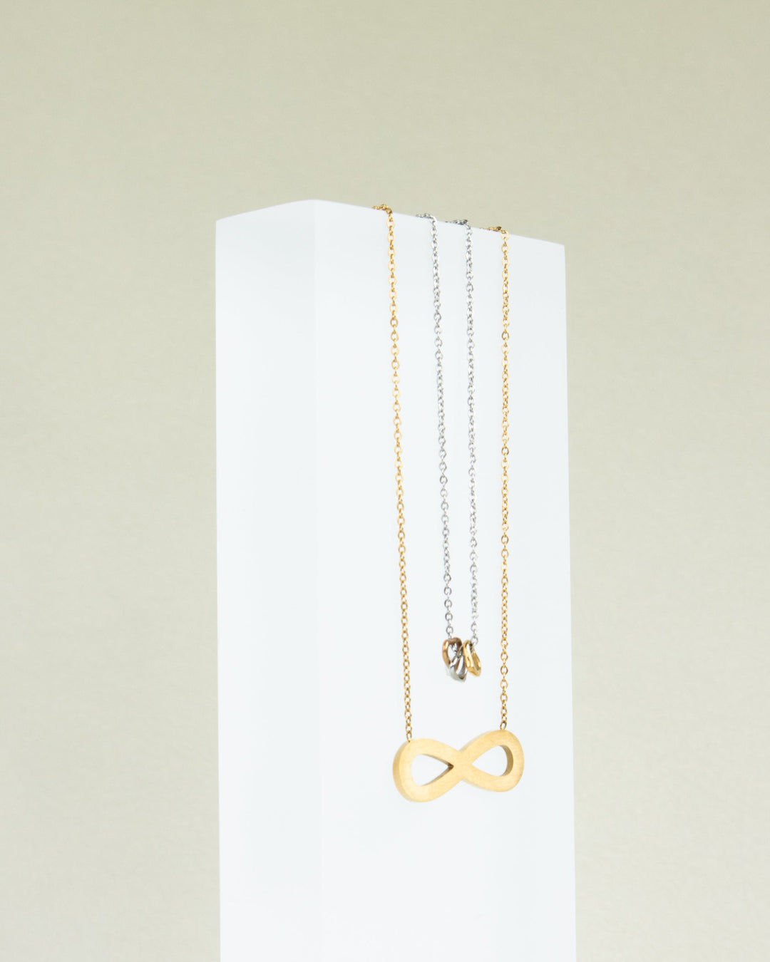 Infinit Love Necklace