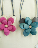 Good Flower Necklaces
