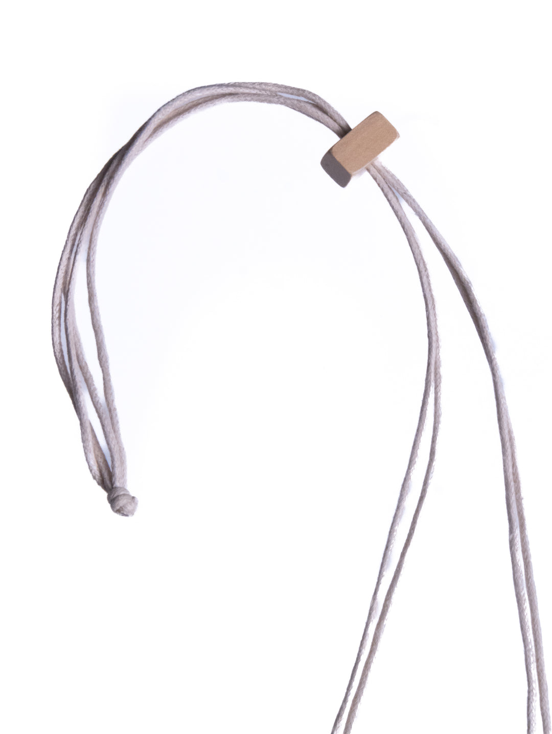 TILT WOOD BLOCK NECKLACE
