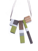 TILT WOOD BLOCK NECKLACE