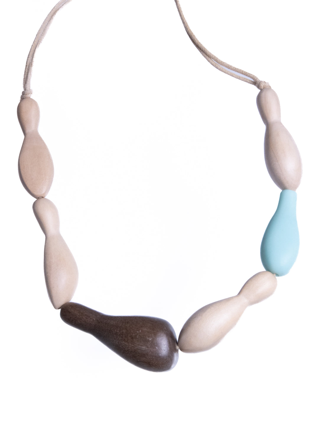 DROPLET STRAND NECKLACE