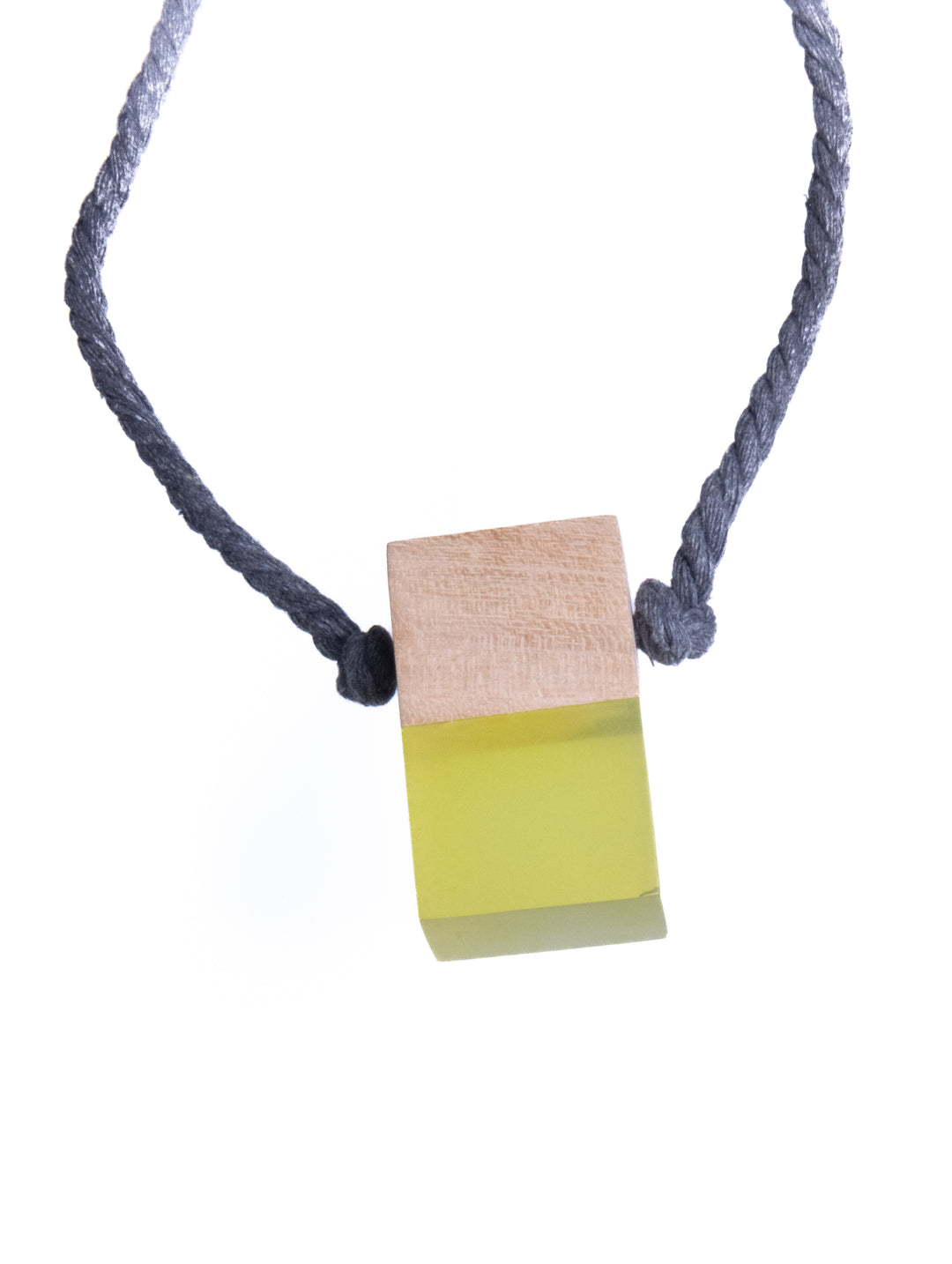 CARAMEL CUBE NECKLACE