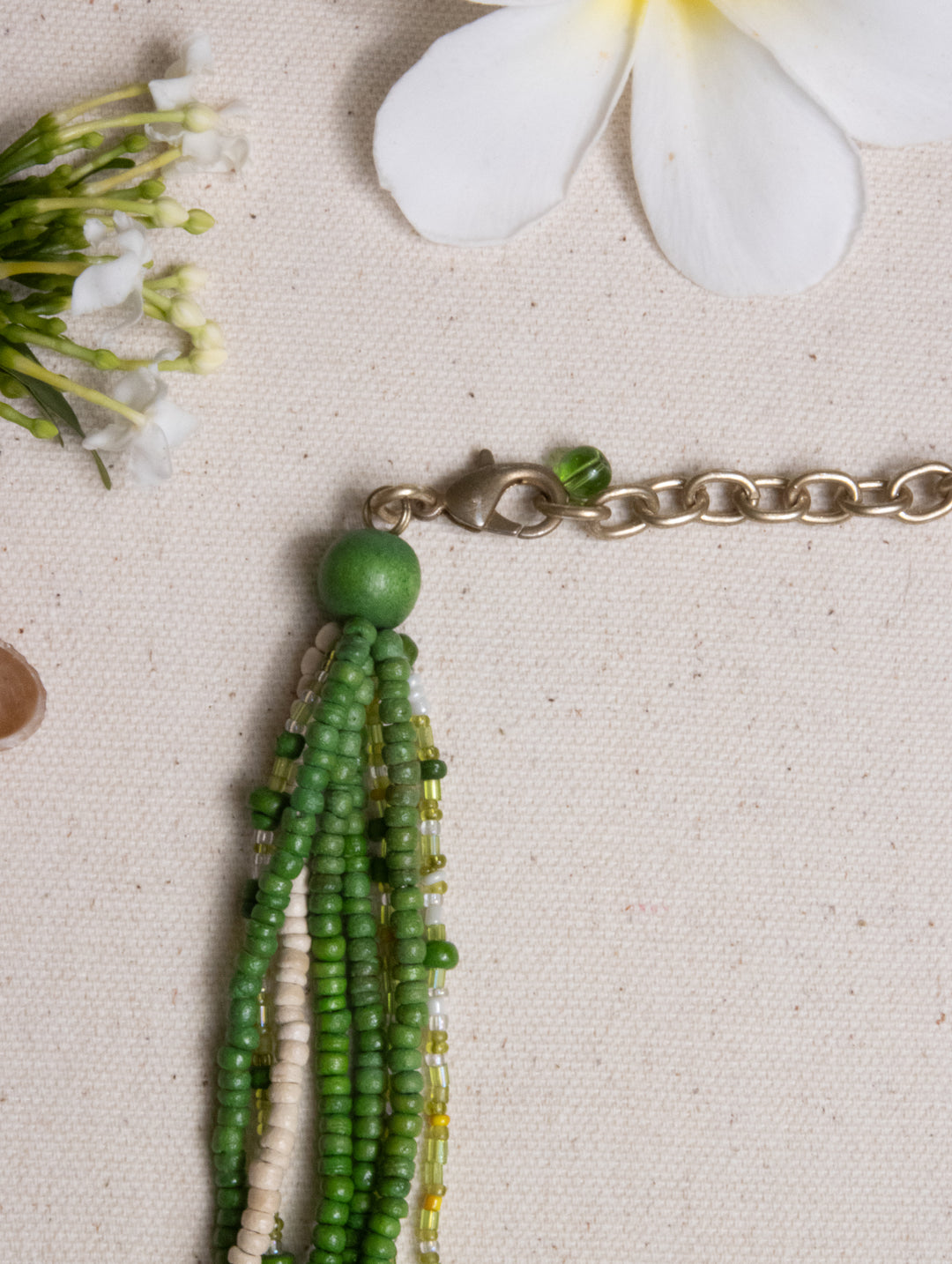 PALM CIRCLE NECKLACE