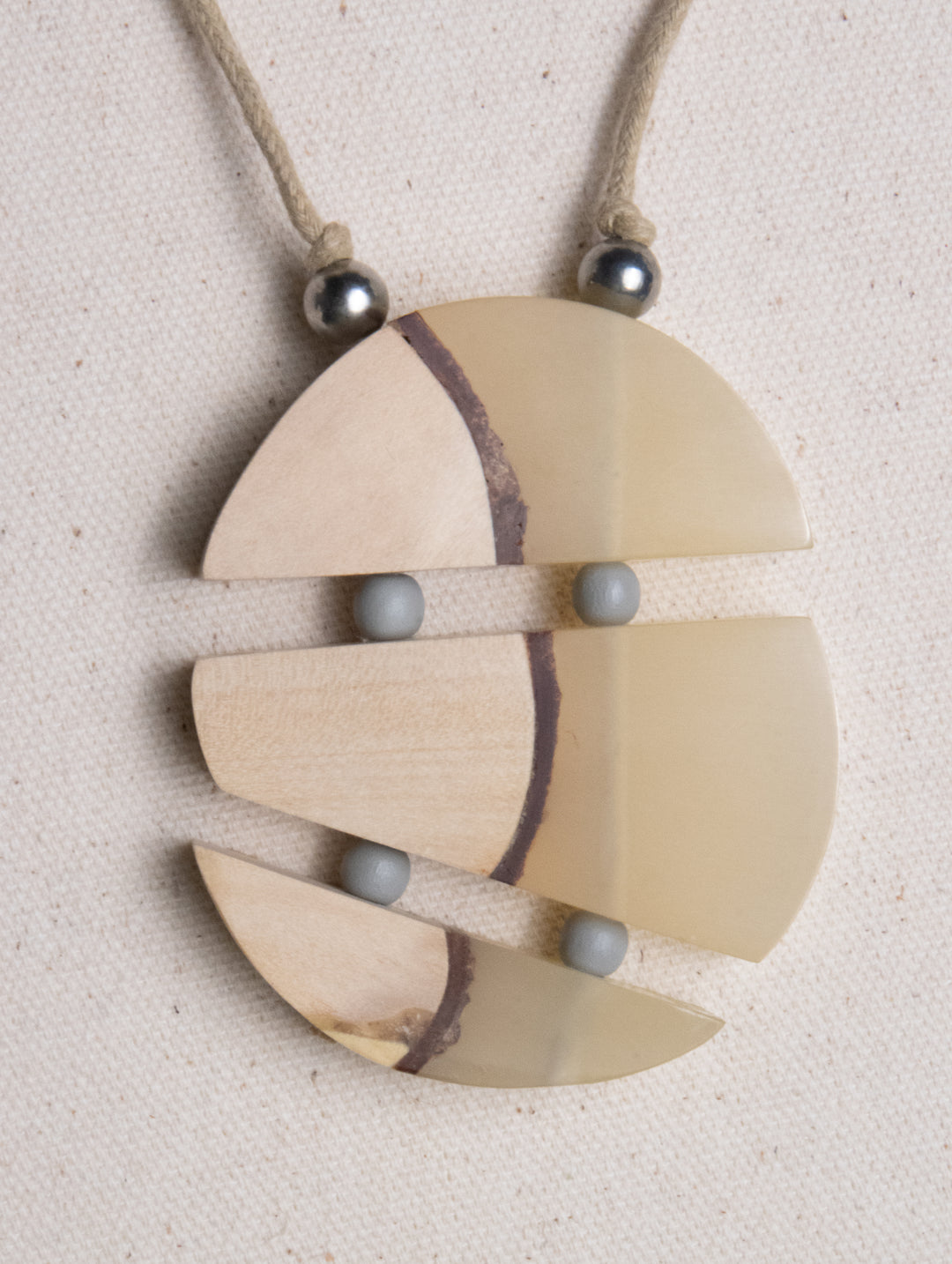 SAND FORM PENDANT