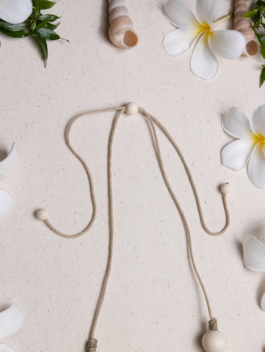 CALM FLIGHT NECKLACE