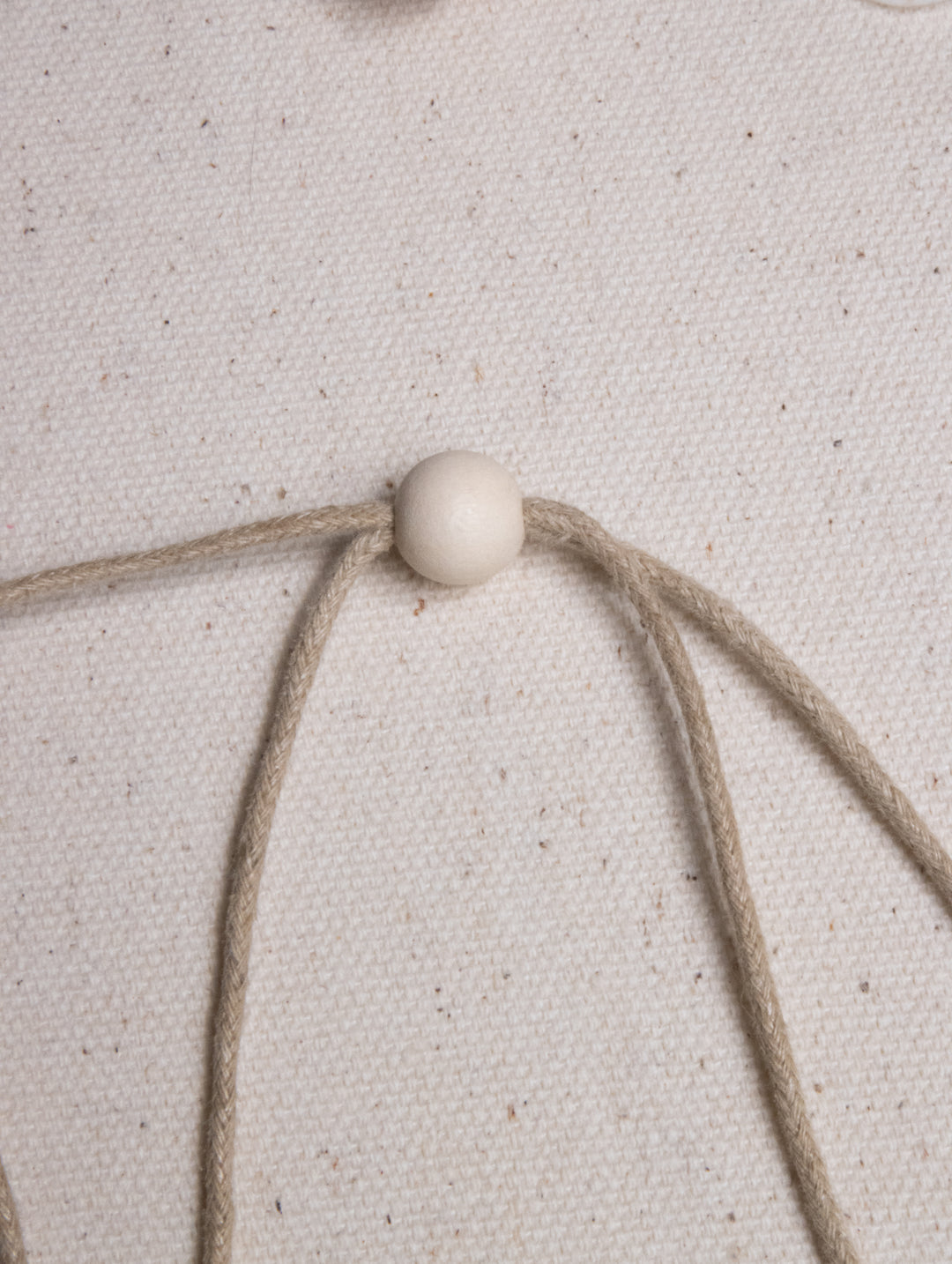 CALM FLIGHT NECKLACE