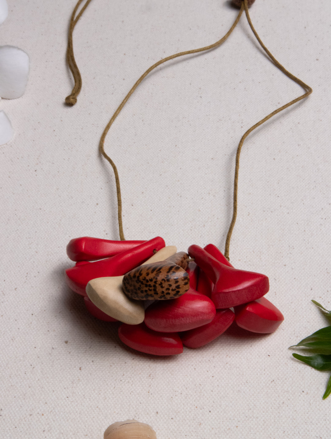 SPICE CLUSTER NECKLACE
