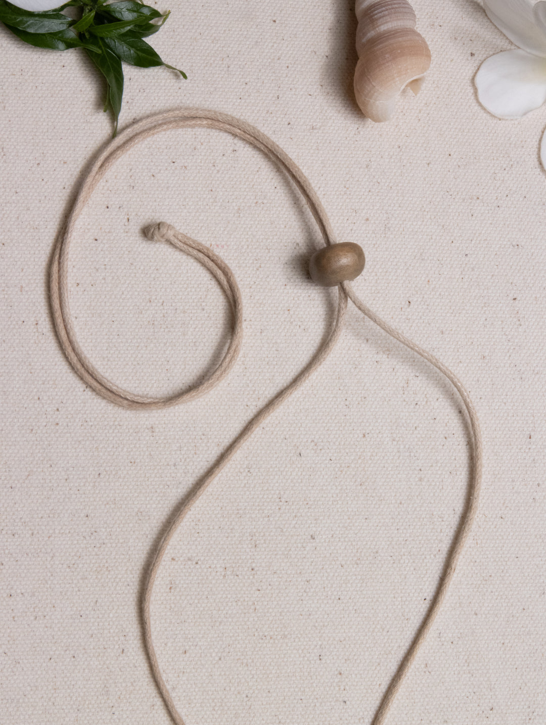 TIDE CURVE NECKLACE