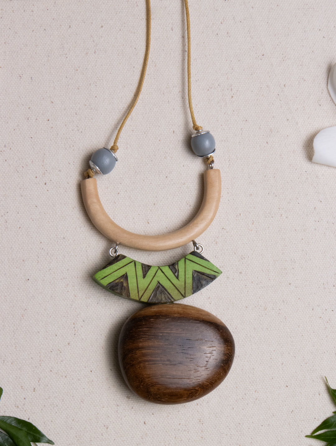 GROVE STONE NECKLACE