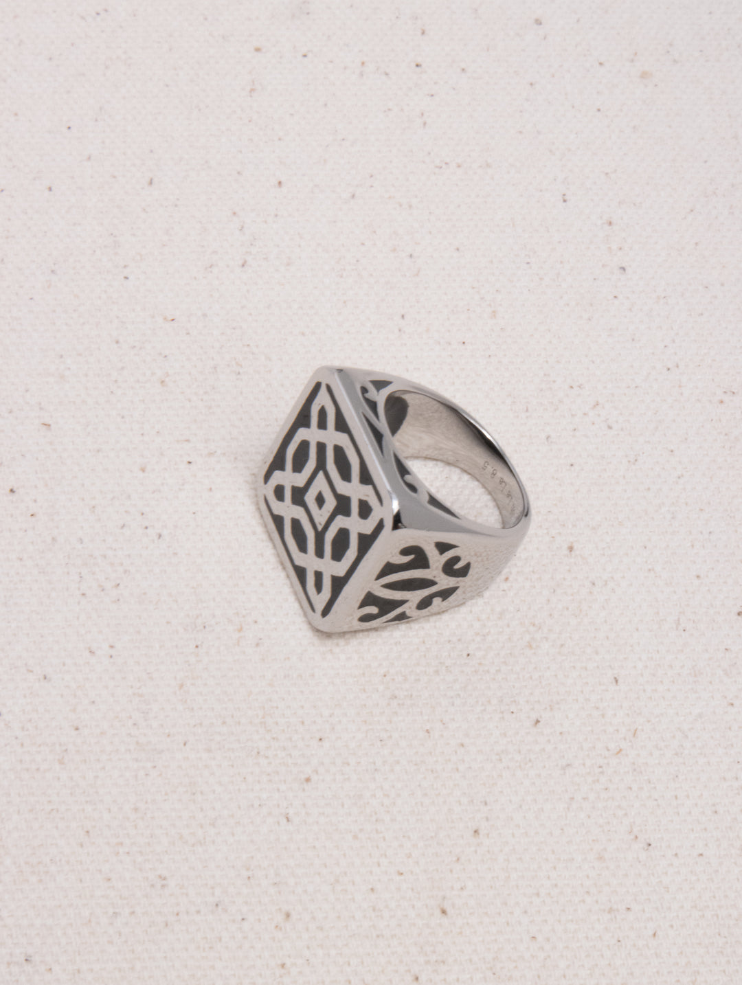 SIGN RING