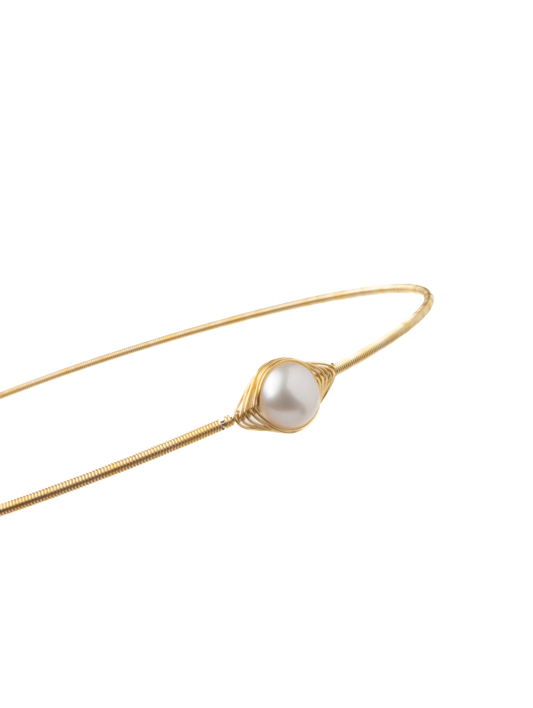 WHITE SIGHT NECKLACE
