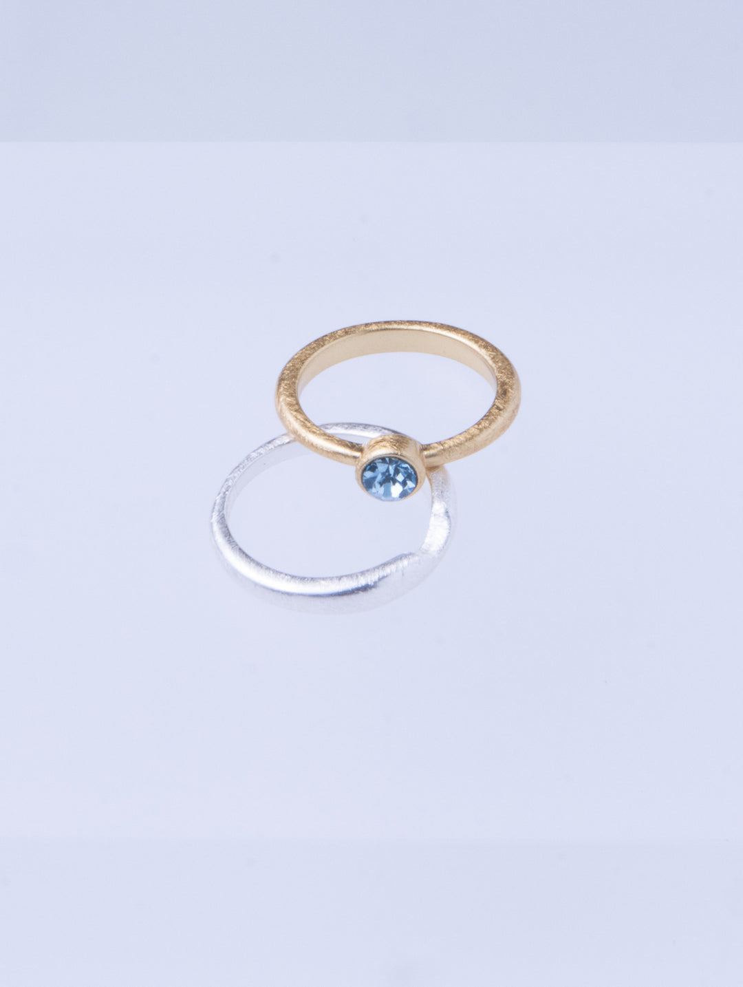 Twin Circle Gem Golden Rings