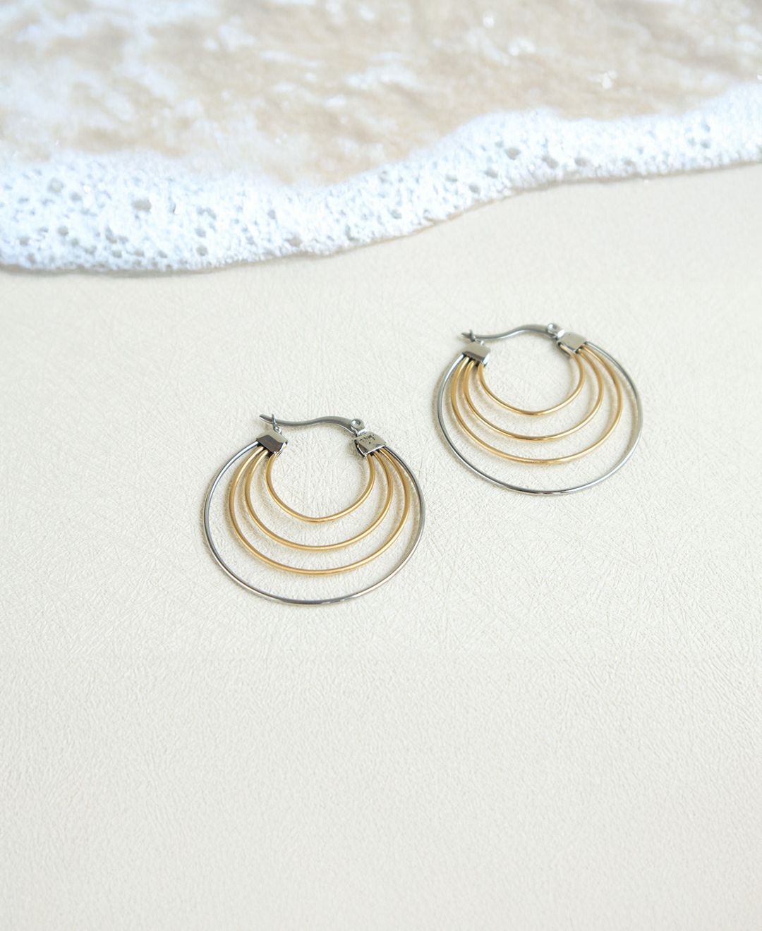 Vibration Earrings